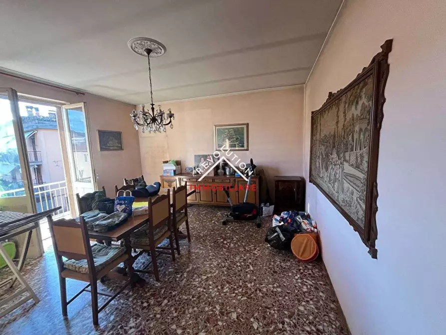Immagine 5 di Appartamento in vendita  in viale Romagna a Città Di Castello
