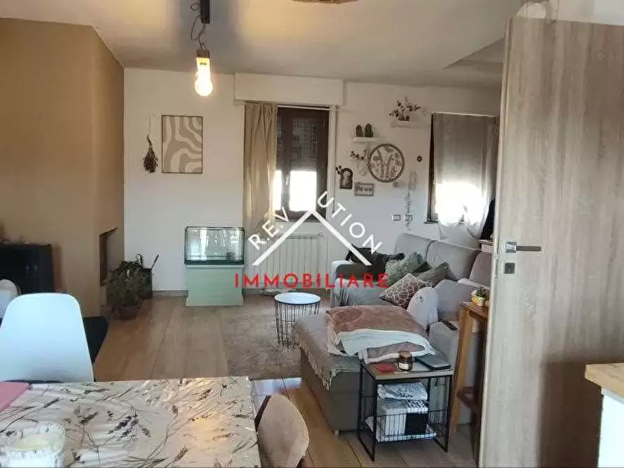 Immagine 4 di Appartamento in vendita  in frazione bivio lugnano a Città Di Castello