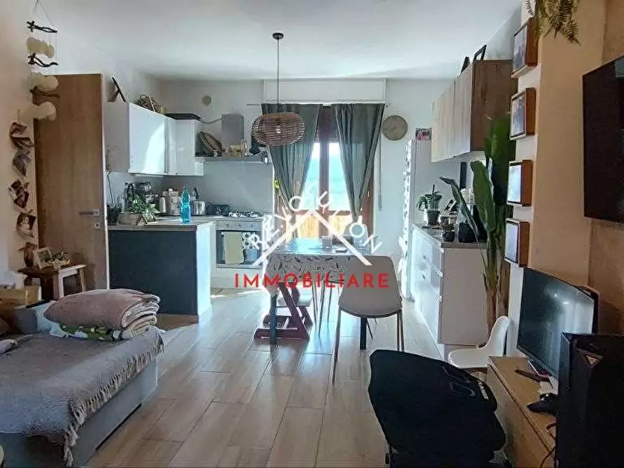 Immagine 10 di Appartamento in vendita  in frazione bivio lugnano a Città Di Castello