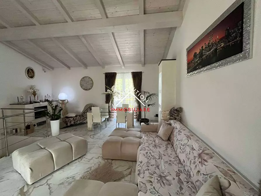 Immagine 6 di Villa in vendita  in località fiscale a San Giustino