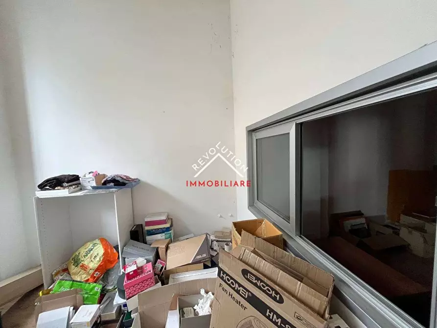 Immagine 24 di Negozio in vendita  in Via Biturgense a Città Di Castello