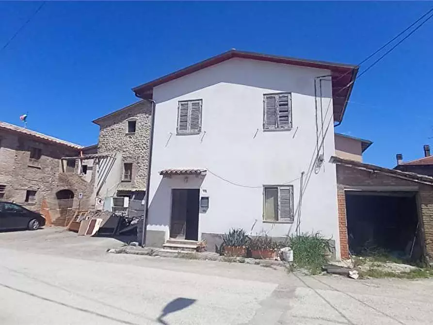Immagine 3 di Porzione di casa in vendita  in Vocabolo Giove di Sopra 30 a Città Di Castello