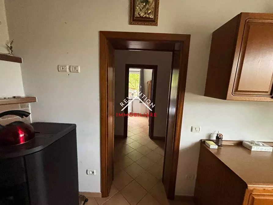 Immagine 5 di Villa in vendita  in Via Perenchies a Pietralunga