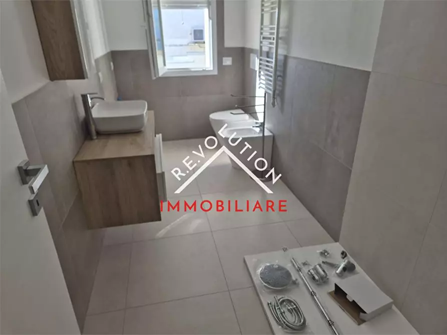 Immagine 27 di Appartamento in vendita  a Mondolfo