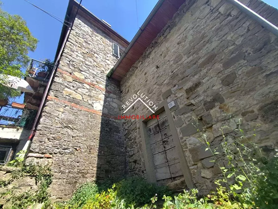Immagine 4 di Casa indipendente in vendita  in Via Mazzole  a Caprese Michelangelo