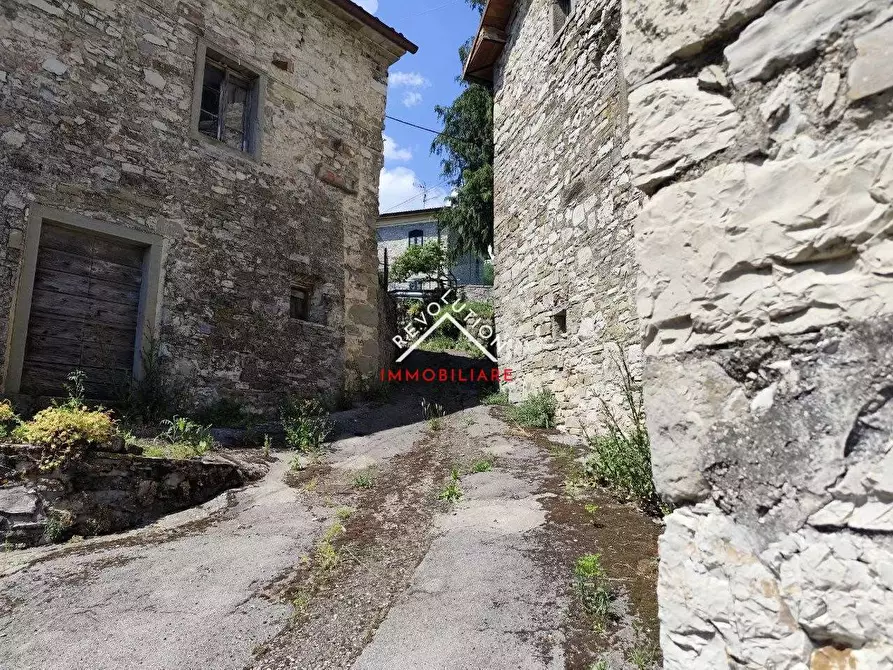 Immagine 6 di Casa indipendente in vendita  in Via Mazzole  a Caprese Michelangelo
