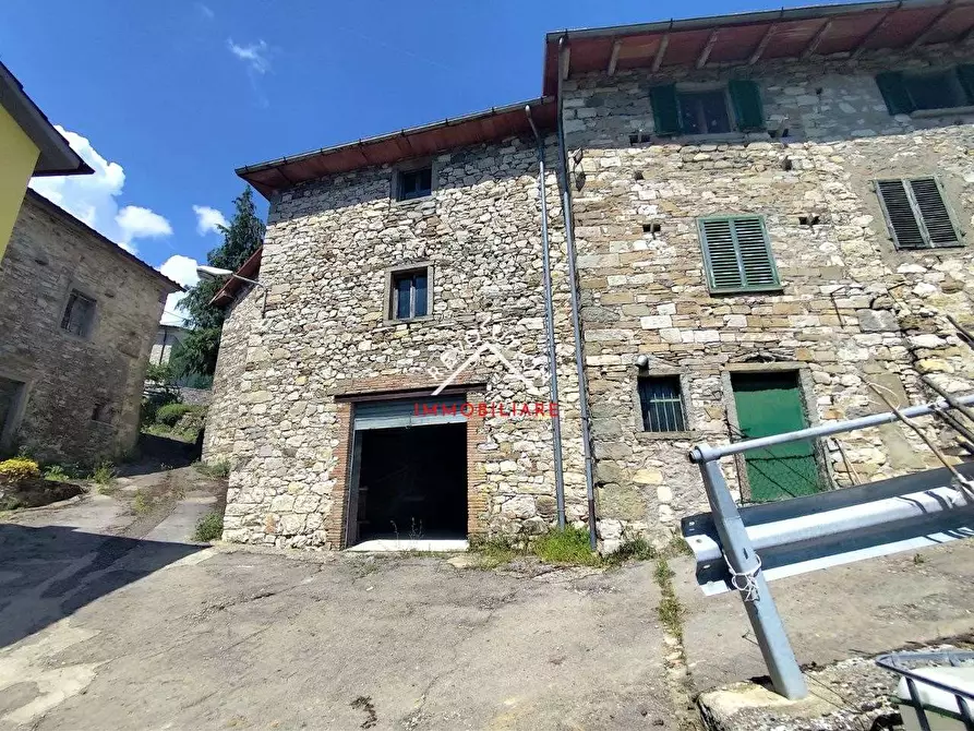 Immagine 14 di Casa indipendente in vendita  in Via Mazzole  a Caprese Michelangelo