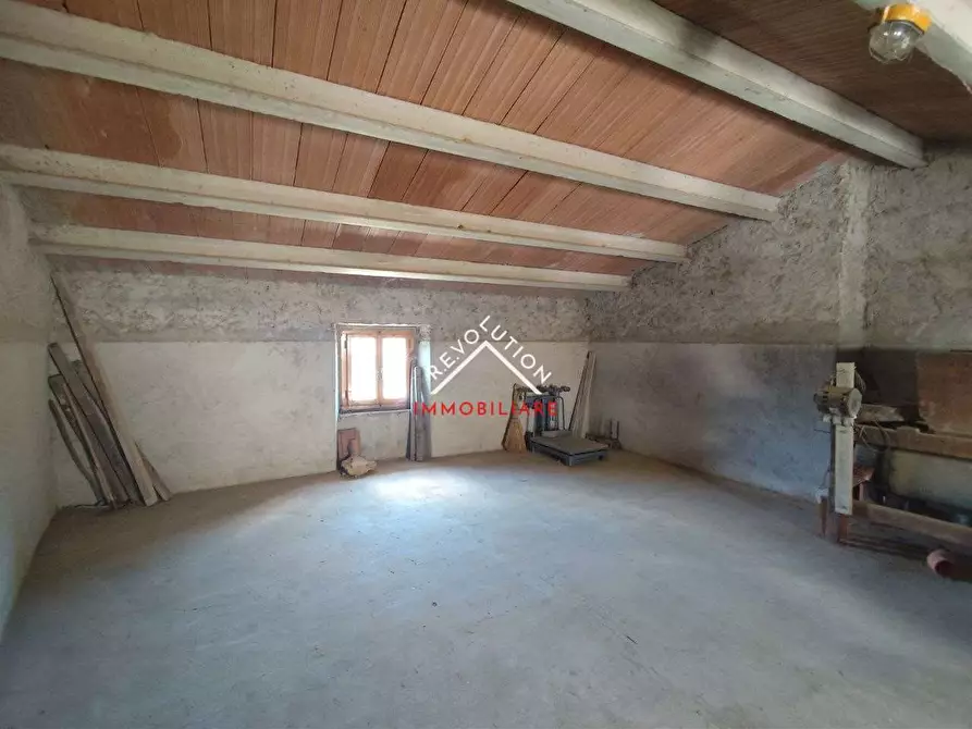 Immagine 22 di Casa indipendente in vendita  in Via Mazzole  a Caprese Michelangelo