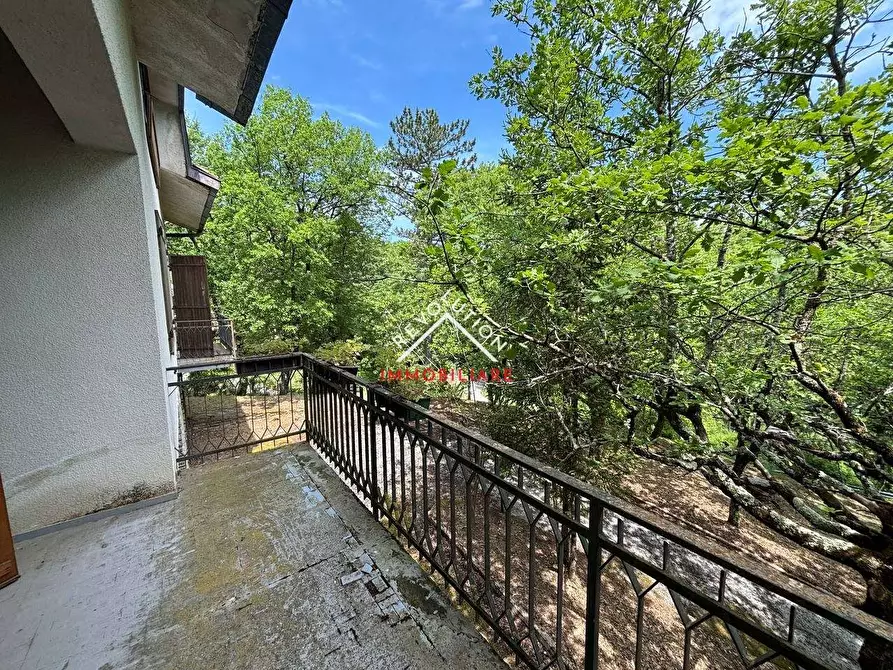 Immagine 7 di Villa in vendita  in Via degli Abeti a Pietralunga