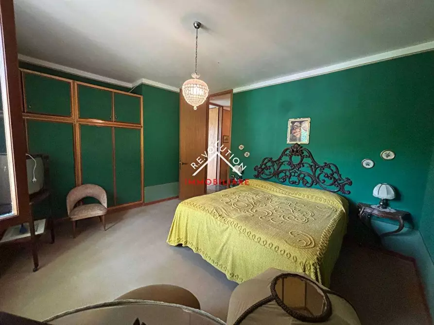 Immagine 15 di Villa in vendita  in Via degli Abeti a Pietralunga