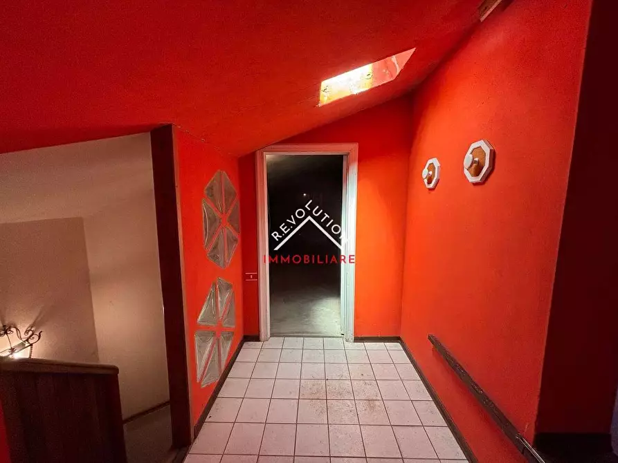 Immagine 18 di Villa in vendita  in Via degli Abeti a Pietralunga