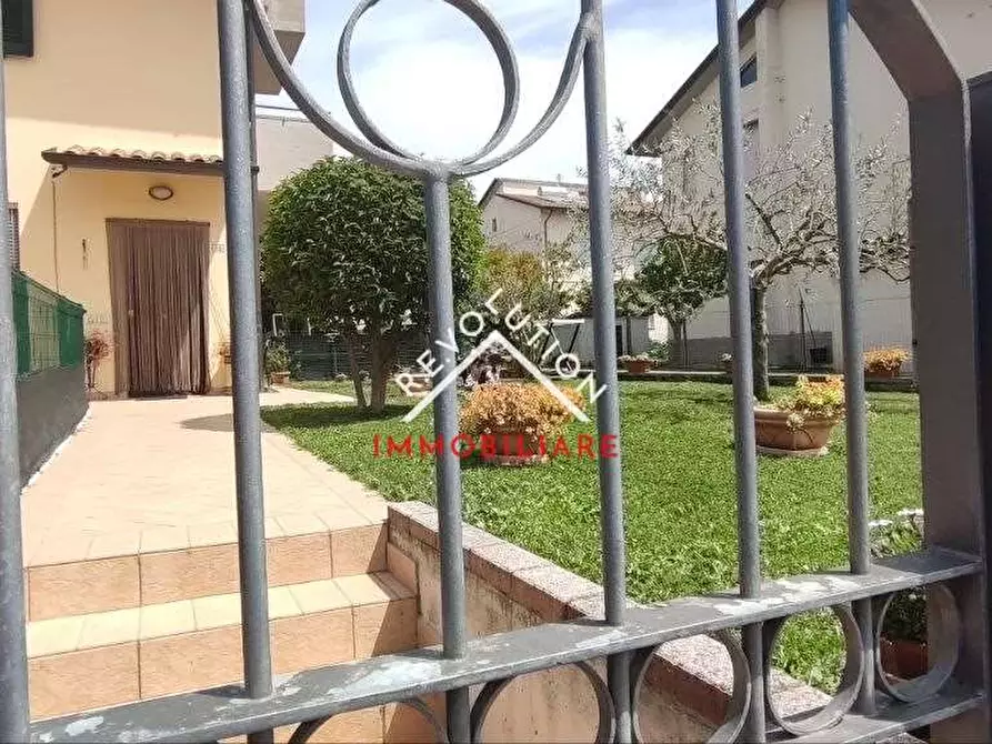 Immagine 1 di Appartamento in vendita  in Via Salieri a Città Di Castello