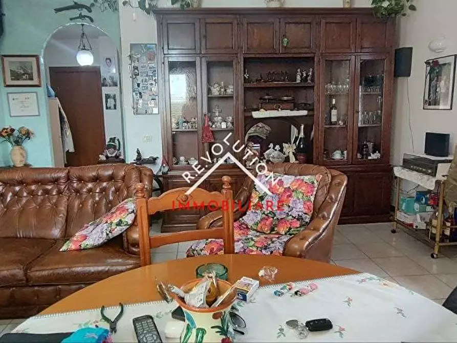 Immagine 5 di Appartamento in vendita  in Via Salieri a Città Di Castello