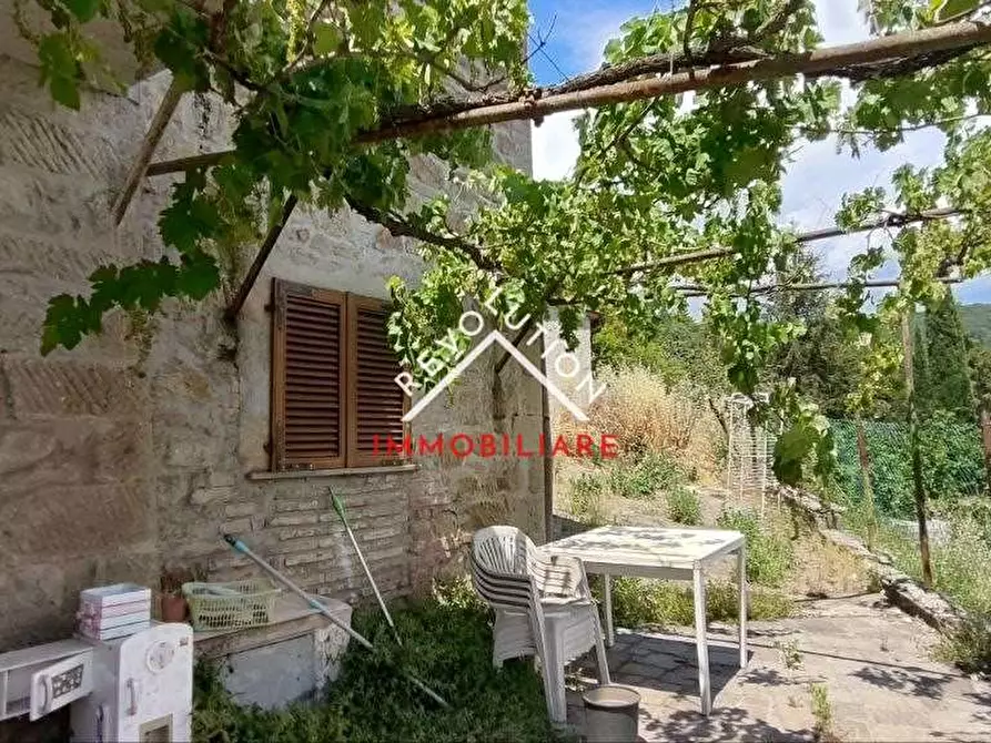 Immagine 5 di Porzione di casa in vendita  in San Leo Bastia a Città Di Castello