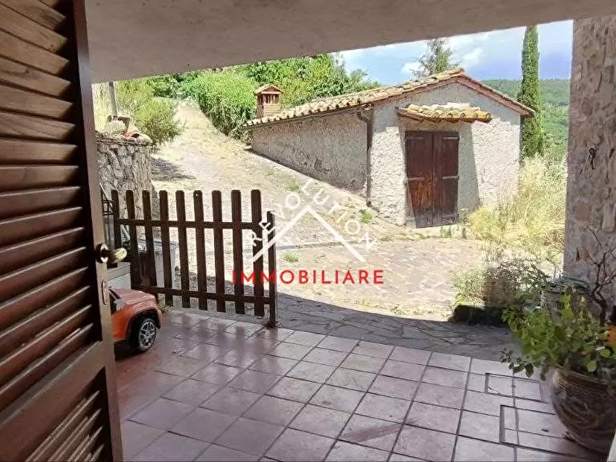 Immagine 7 di Porzione di casa in vendita  in San Leo Bastia a Città Di Castello