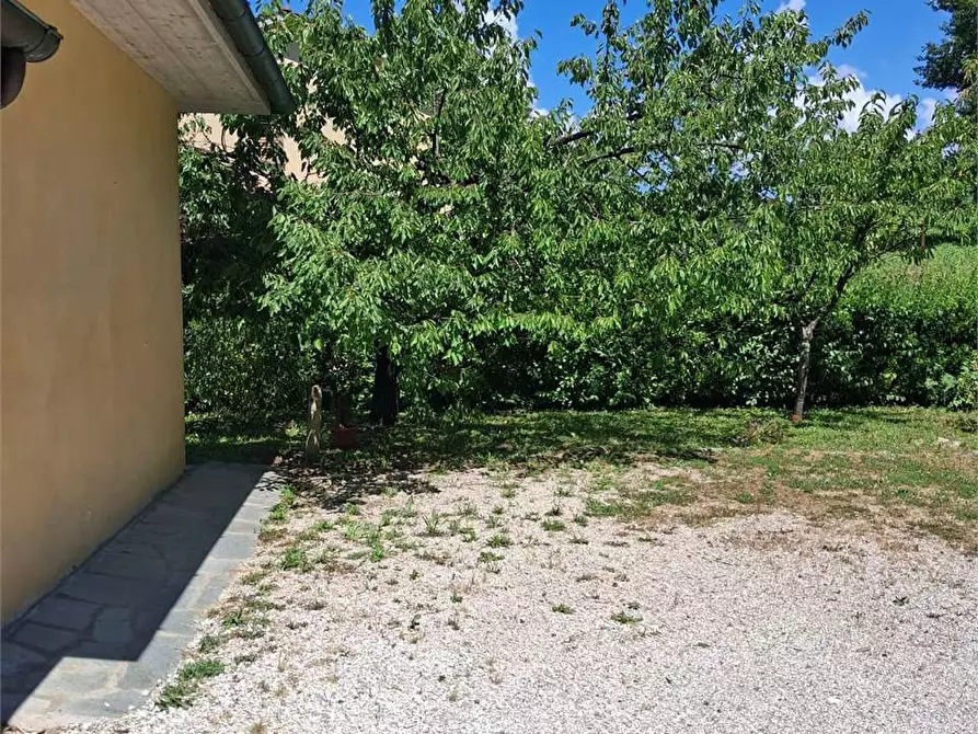 Immagine 50 di Villa in vendita  in Via Perenchies a Pietralunga