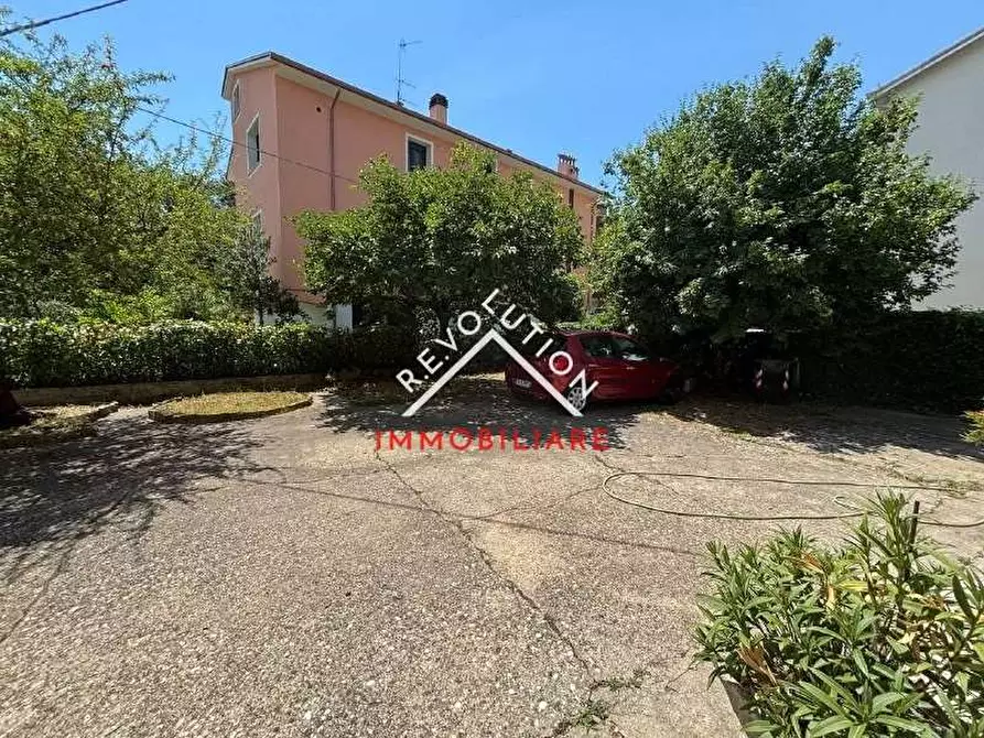 Immagine 1 di Casa bifamiliare in vendita  in Via Rigucci a Città Di Castello