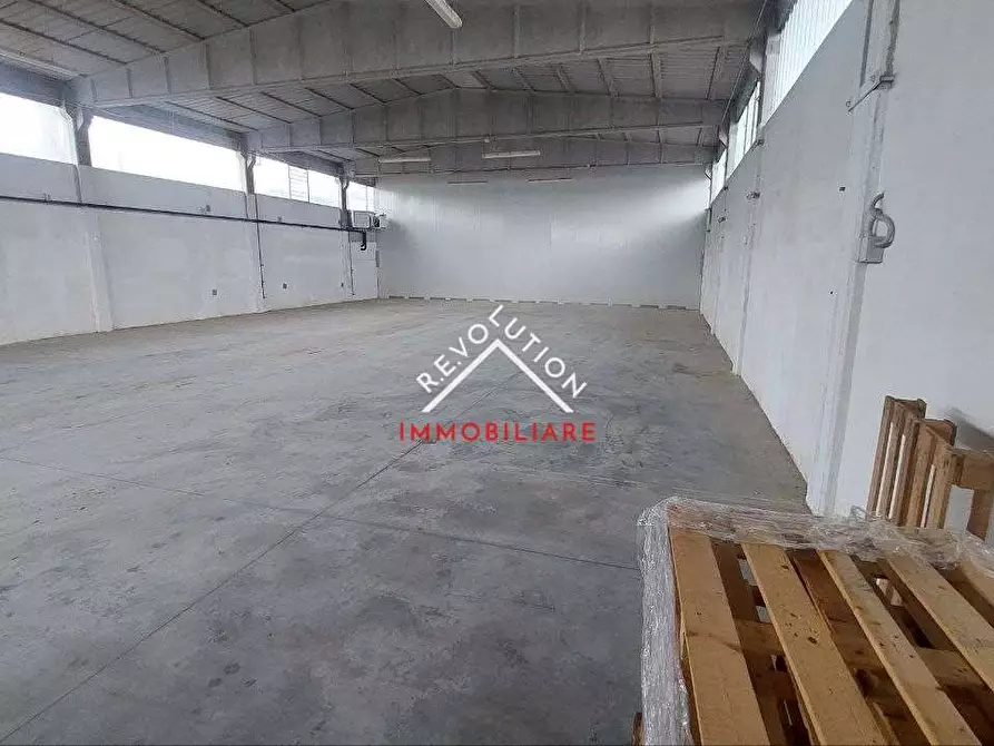 Immagine 14 di Capannone industriale in vendita  in Via Benedetto Spinoza a Città Di Castello