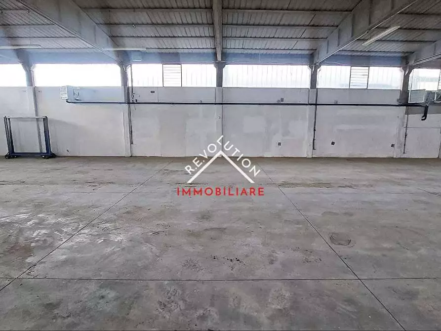 Immagine 23 di Capannone industriale in vendita  in Via Benedetto Spinoza a Città Di Castello