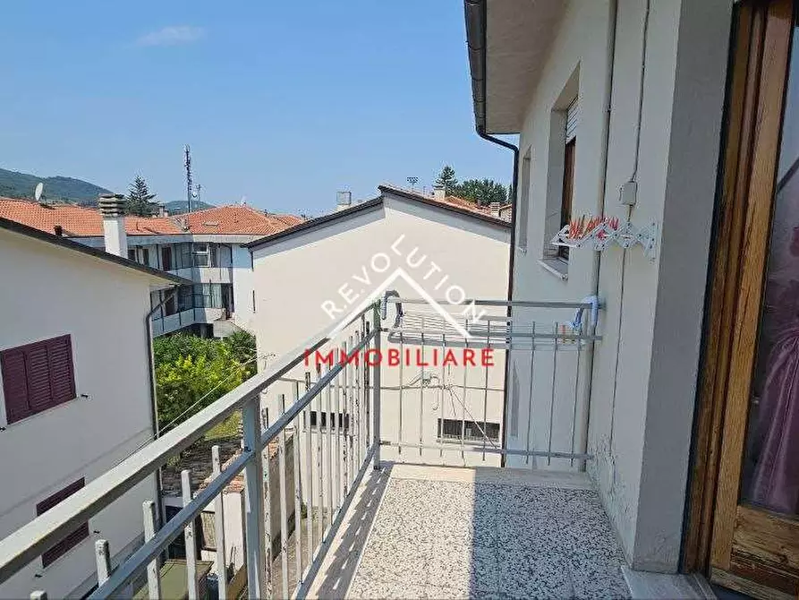Immagine 5 di Appartamento in vendita  in Via Bruno Buozzi a Città Di Castello