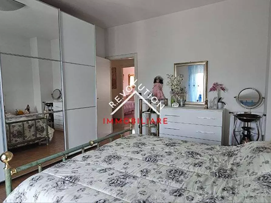 Immagine 8 di Appartamento in vendita  in Via Bruno Buozzi a Città Di Castello