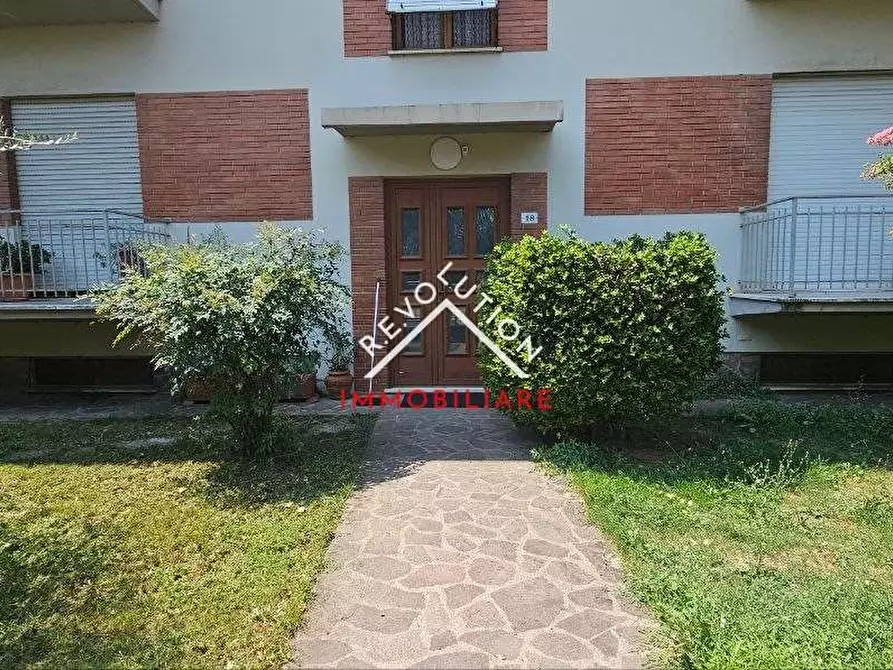 Immagine 22 di Appartamento in vendita  in Via Bruno Buozzi a Città Di Castello