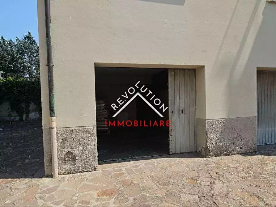Immagine 17 di Appartamento in vendita  in Via Bruno Buozzi a Città Di Castello