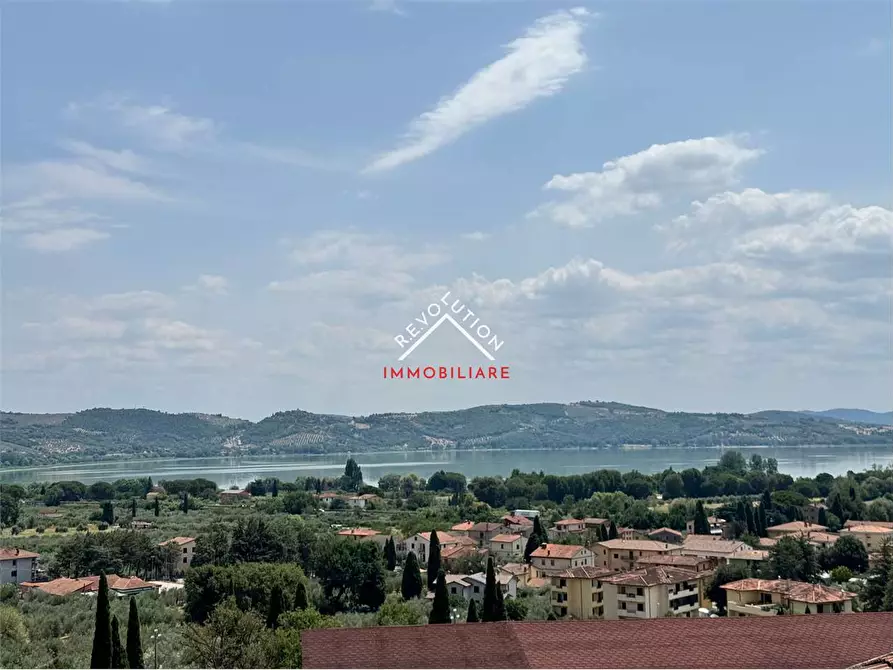 Immagine 30 di Villa in vendita  in Via della Martinella a Passignano Sul Trasimeno