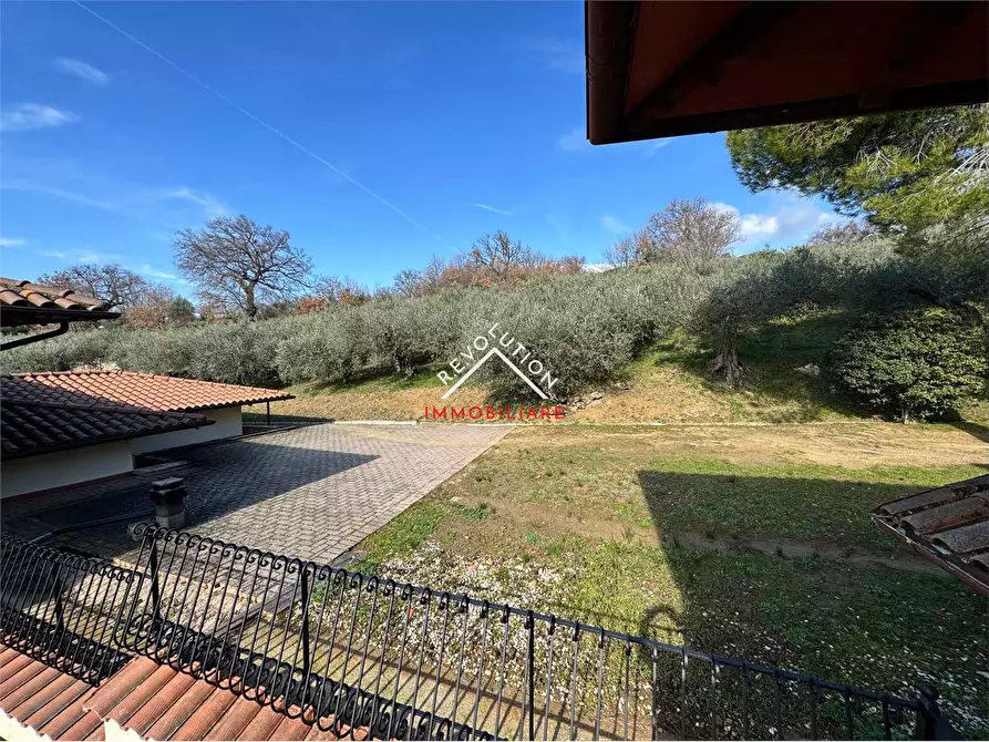 Immagine 15 di Villa in vendita  in Via della Martinella a Passignano Sul Trasimeno