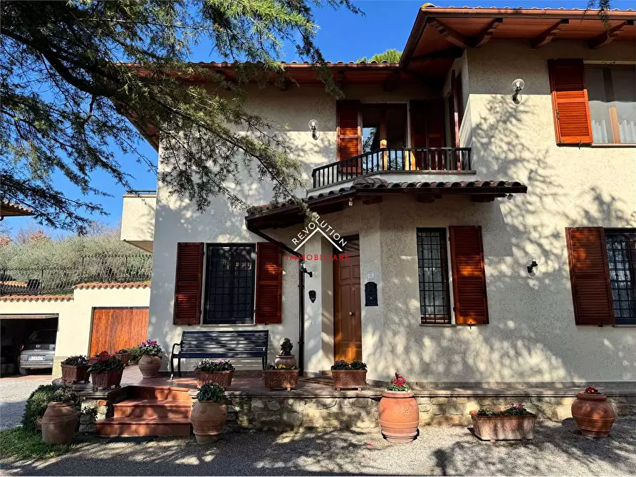Immagine 27 di Villa in vendita  in Via della Martinella a Passignano Sul Trasimeno