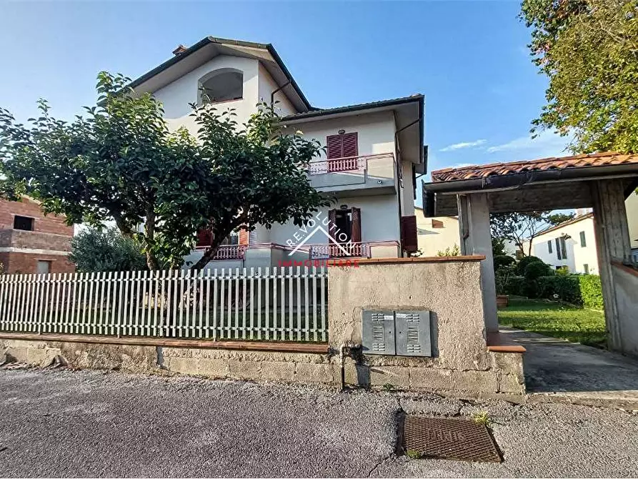 Immagine 2 di Appartamento in vendita  in Via F.lli Cervi a Citerna