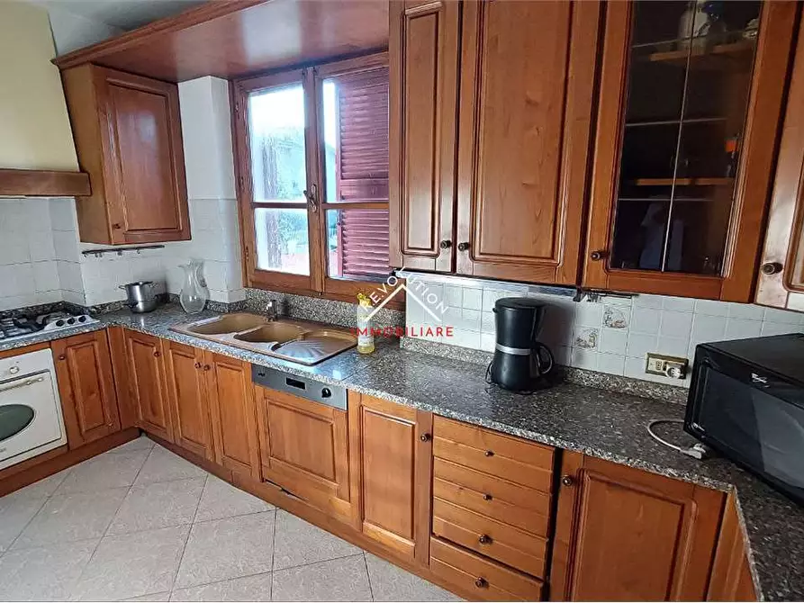 Immagine 10 di Appartamento in vendita  in Via F.lli Cervi a Citerna
