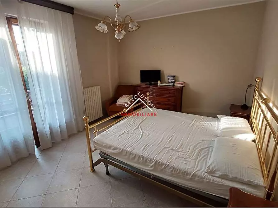 Immagine 16 di Appartamento in vendita  in Via F.lli Cervi a Citerna