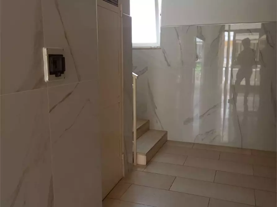 Immagine 5 di Monolocale in vendita  a Bitonto