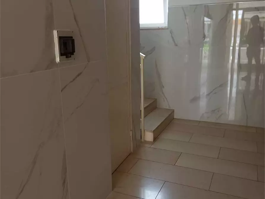 Immagine 6 di Monolocale in vendita  a Bitonto