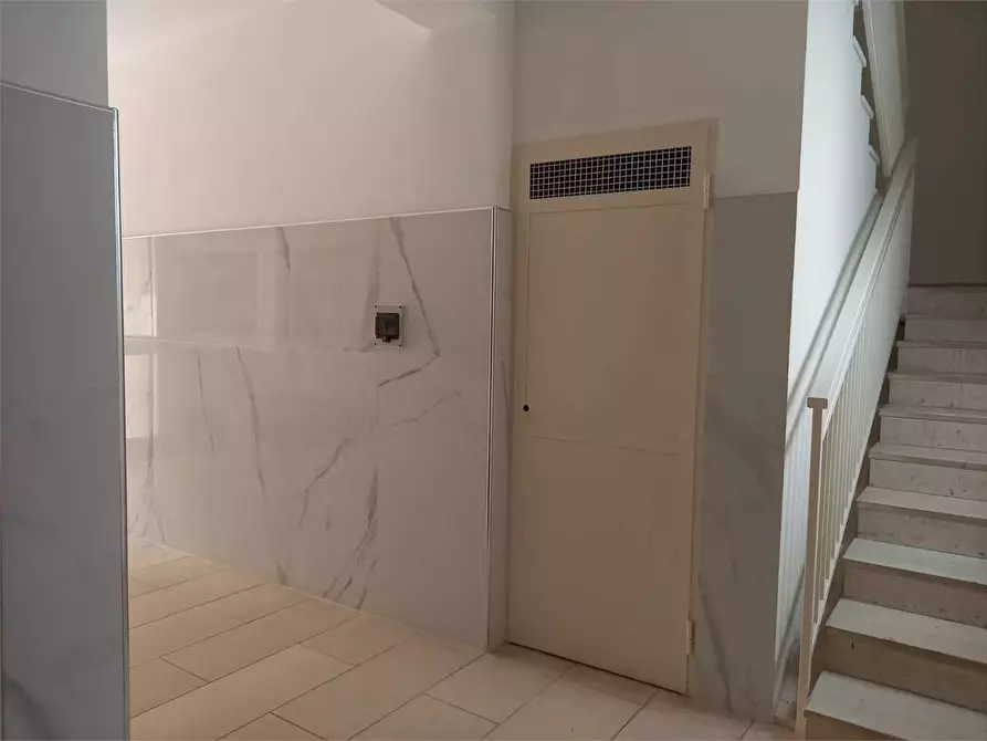 Immagine 7 di Monolocale in vendita  a Bitonto