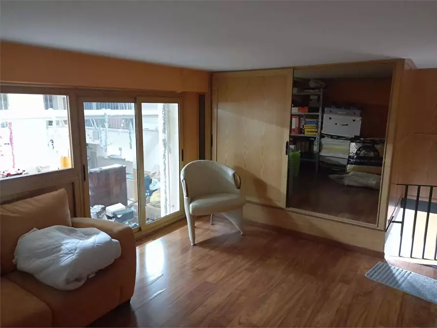 Immagine 3 di Garage in vendita  a Bitonto