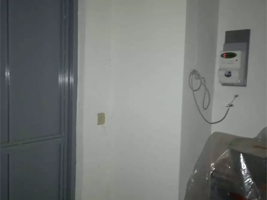 Immagine 6 di Garage in vendita  a Bitonto