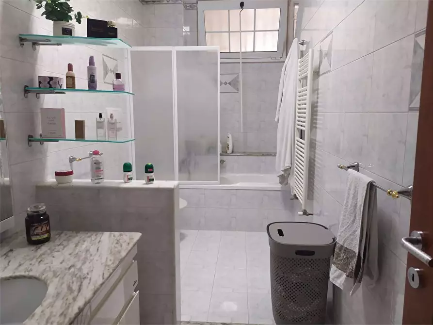 Immagine 31 di Appartamento in vendita  a Bitonto