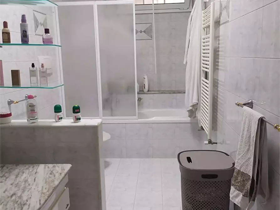 Immagine 33 di Appartamento in vendita  a Bitonto