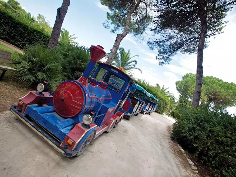 Immagine 11 di Bilocale in vendita  a Otranto