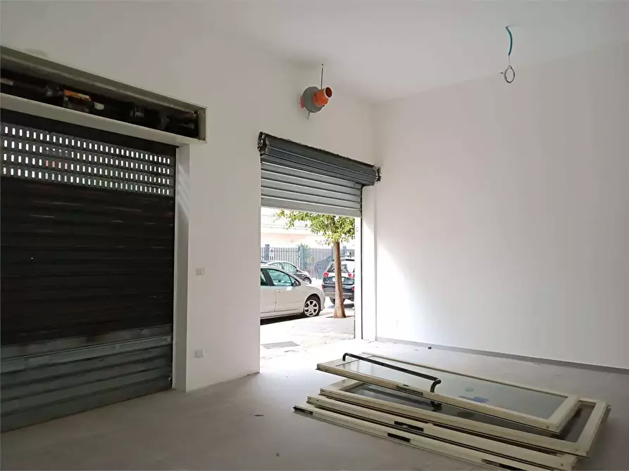 Immagine 23 di Monolocale in affitto  a Bitonto