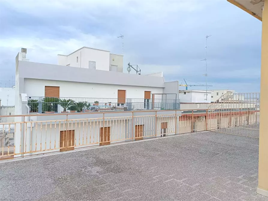 Immagine 24 di Appartamento in vendita  a Bitonto