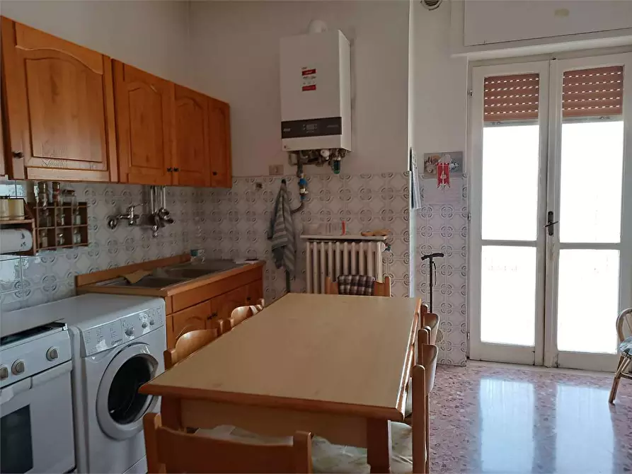 Immagine 39 di Appartamento in vendita  a Bitonto