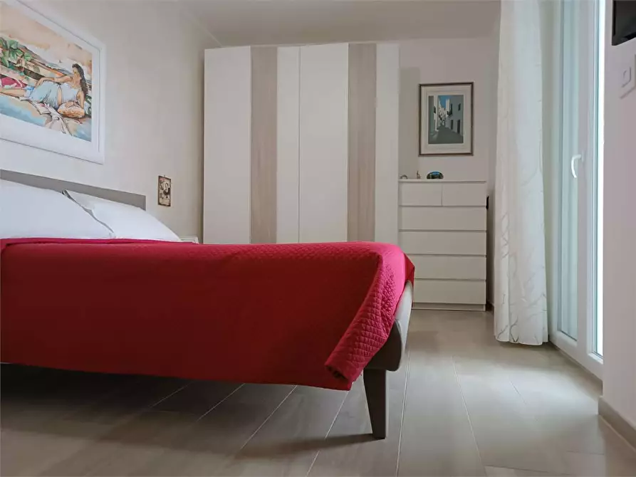 Immagine 21 di Appartamento in vendita  a Bitonto