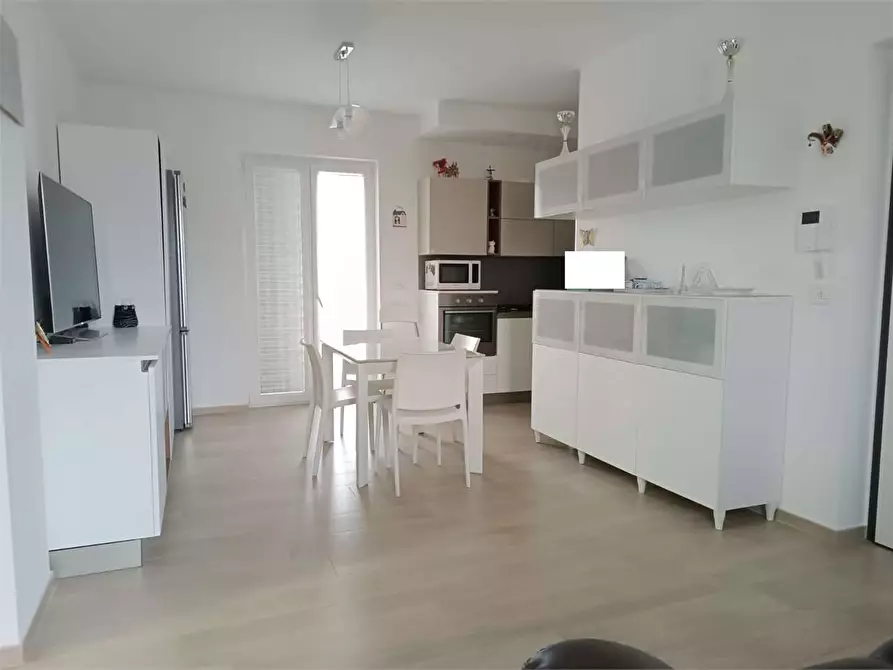 Immagine 4 di Appartamento in vendita  a Bitonto