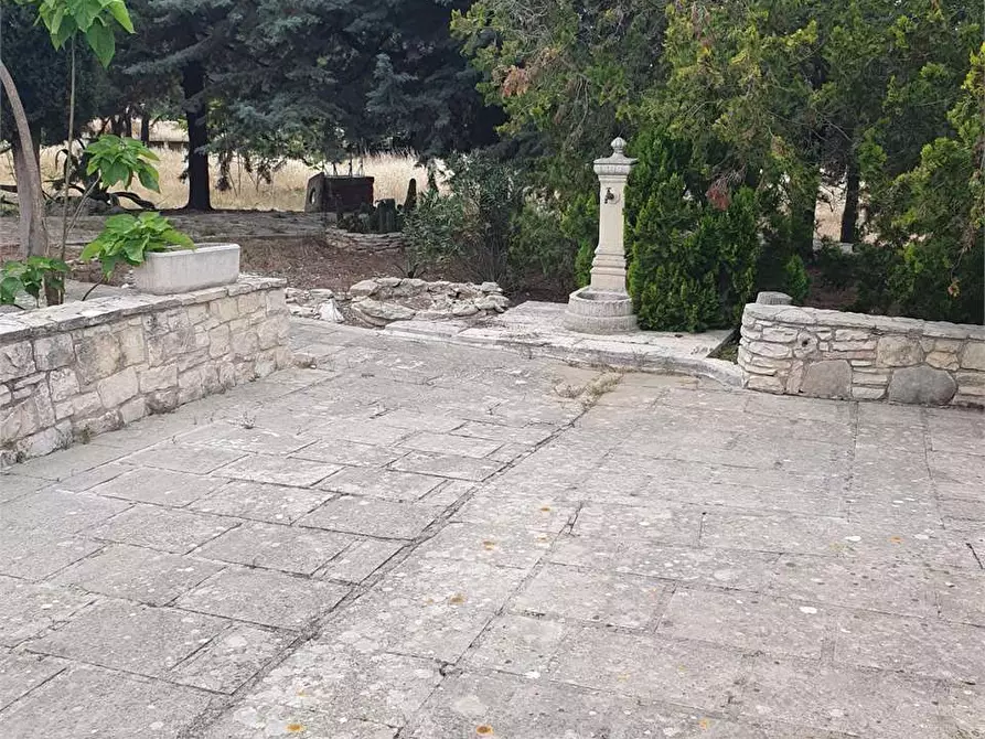 Immagine 14 di Rustico / casale in vendita  a Bitonto