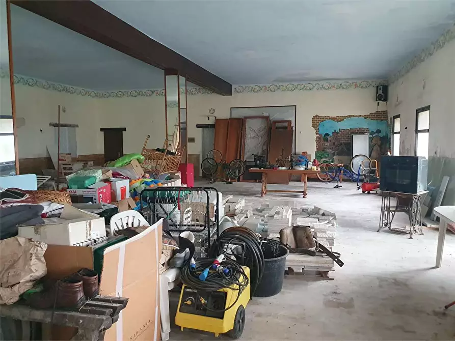 Immagine 24 di Rustico / casale in vendita  a Bitonto