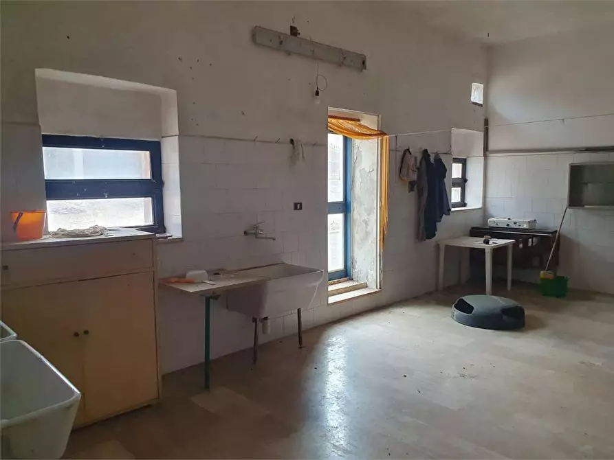 Immagine 50 di Rustico / casale in vendita  a Bitonto