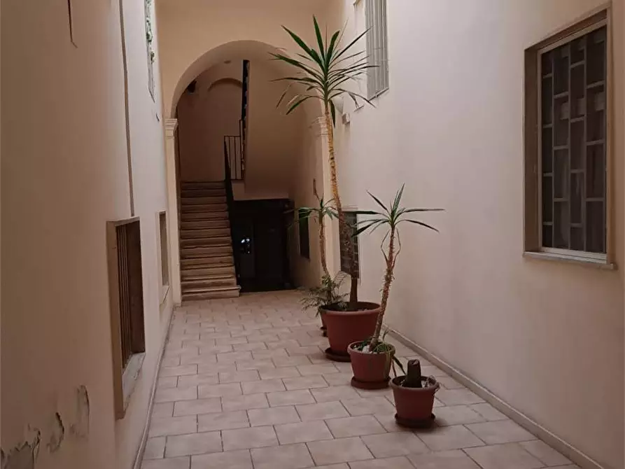 Immagine 1 di Appartamento in vendita  a Bari